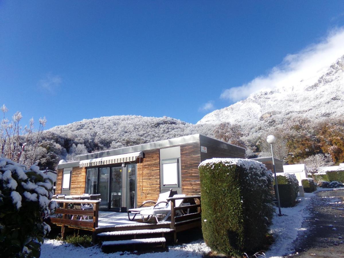 Camping Ecovillage Soleil Du Pibeste Agos-Vidalos Exteriör bild